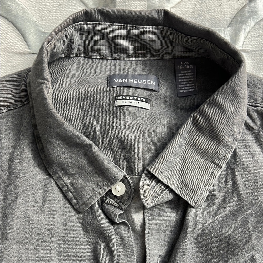 Van Heusen Men's Slim Fit Gray Button-Down Shirt